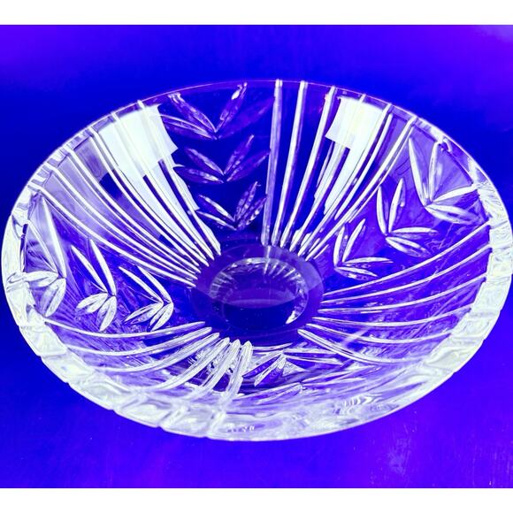 VTG Crystal Bowl Dish Clear Hand Cut Thick Heavy Fruit Candy 7” - Picture 2 of 7